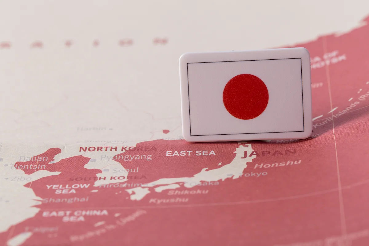 技人国ビザの申請要件と審査ポイント