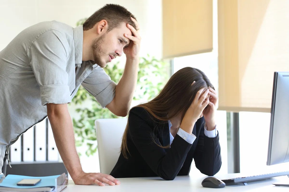 就労ビザで転職できない主な5パターン