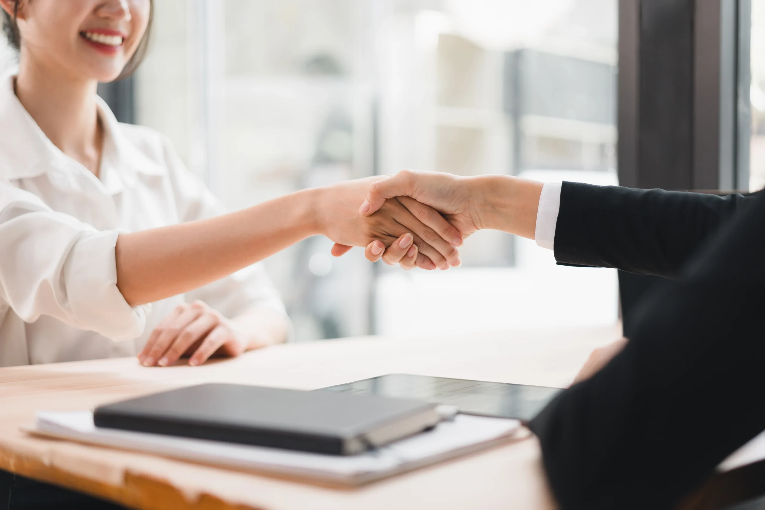 送り出し機関との付き合い方と注意点